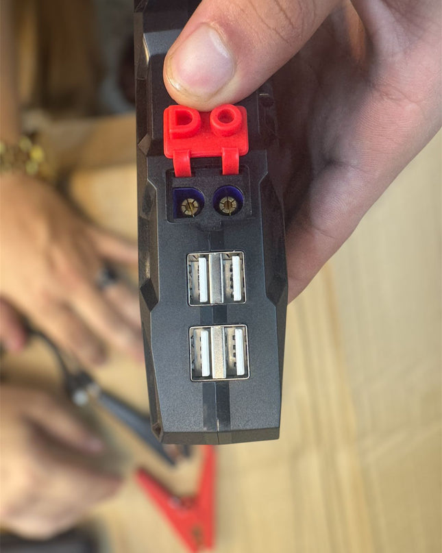 Rechargeable jump starter 3 in 1 function 18000 battery