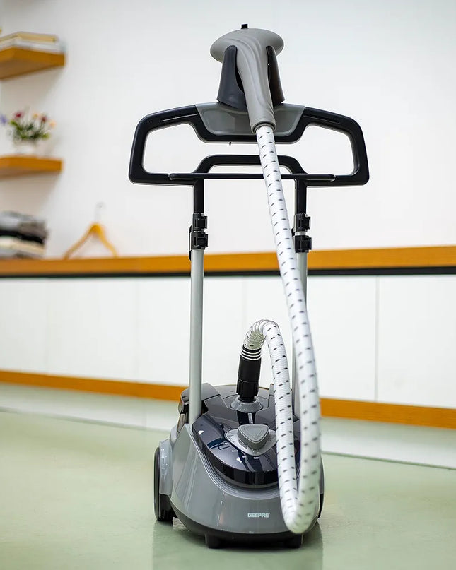 Geepas Garment Steamer GGS25032