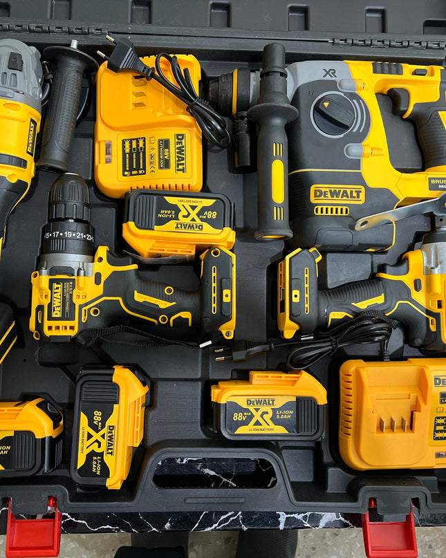 Original Dewalt 4 in 1 drill machine set