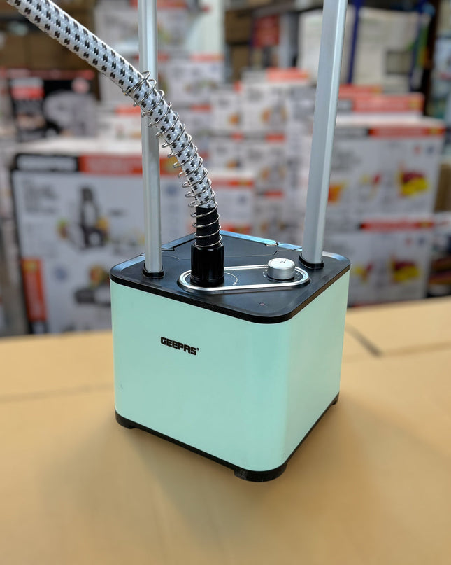 Geepas Garment Steamer GGS 25033N