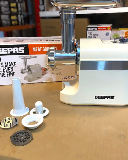 GEEPAS Meat Grinder 42509