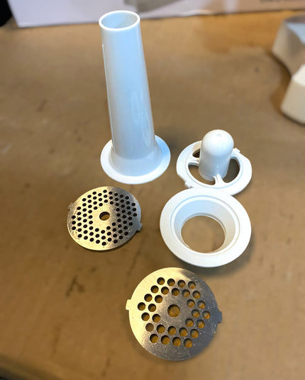 GEEPAS Meat Grinder 42509