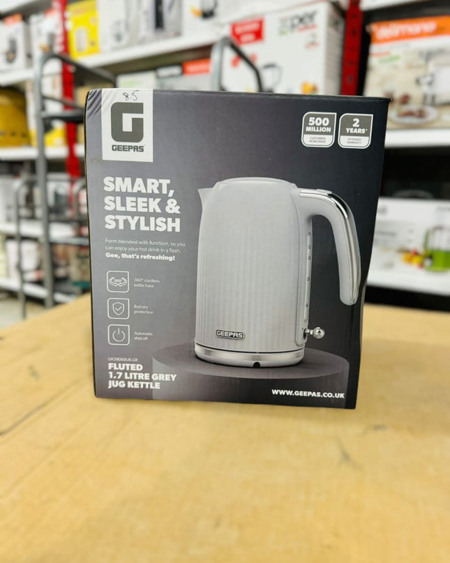 GEEPAS 1.7L Fluted Electric Kettle 3000W-38068