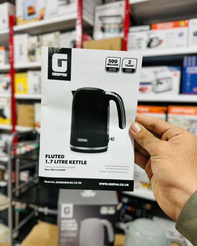 GEEPAS 1.7L Fluted Electric Kettle 3000W-38068