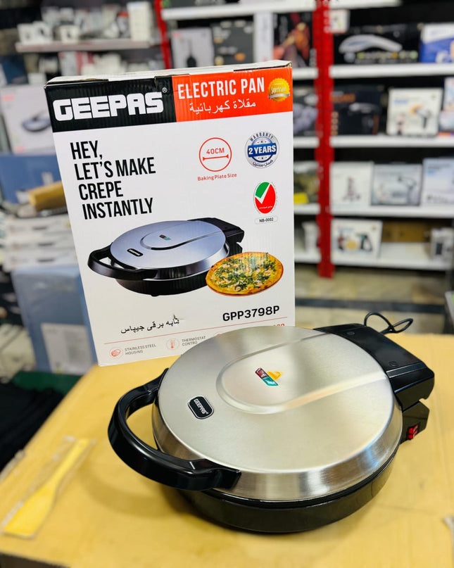 Geepas Electric Pizza Maker GPP3798P