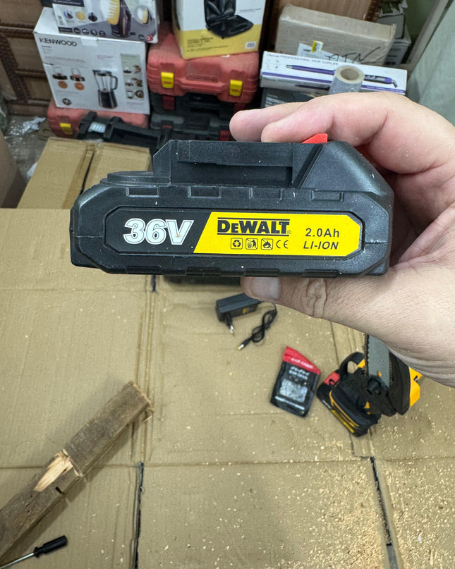 Dewalt Rechargeable chainsaw 36V