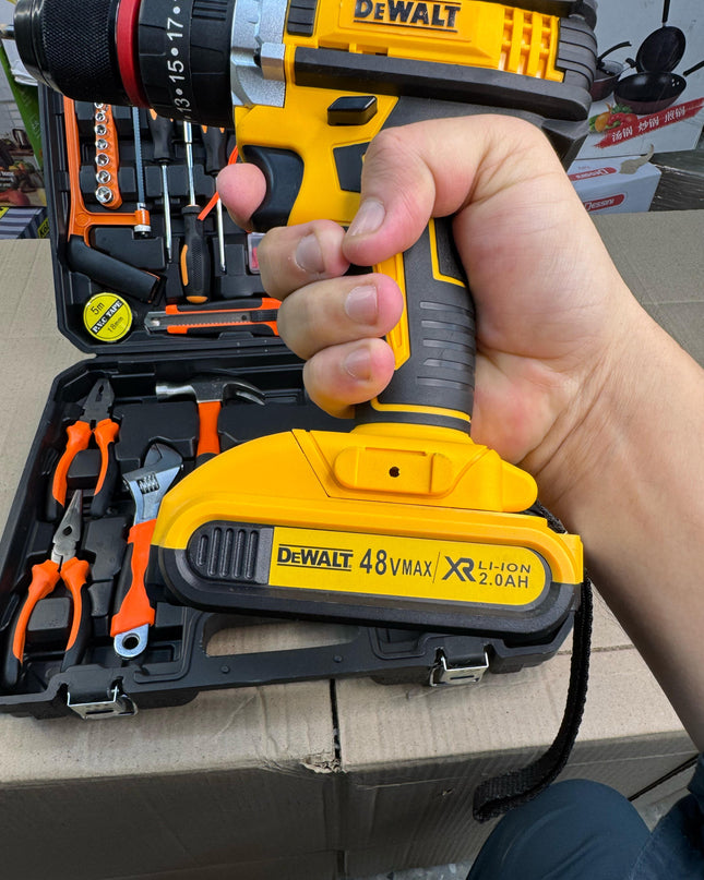 DeWalt metal chak commercial use 117 pcs drill machine set 48V