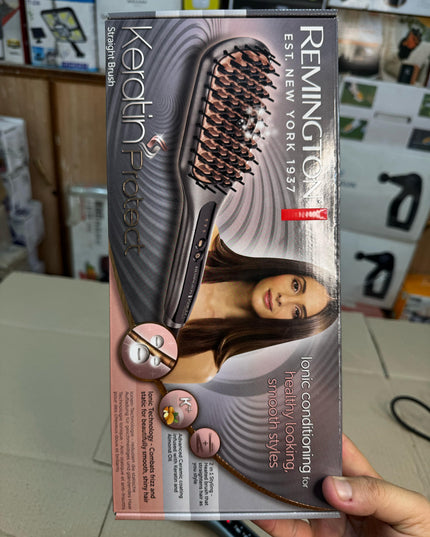 USA Remington Keratin Protect Straightener Brush CB-7480