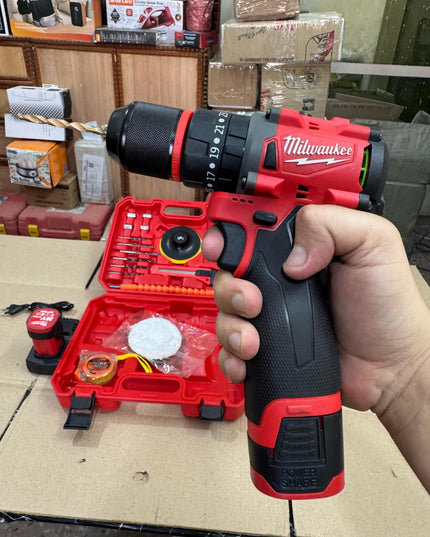 Milwakee Brushless 28V Drill machine with Toolkit
