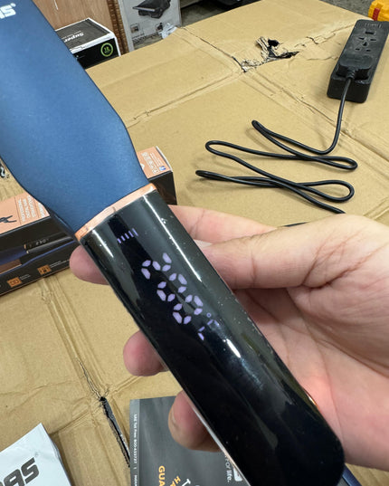 Geepas professional digital hair straightener GHS 86076