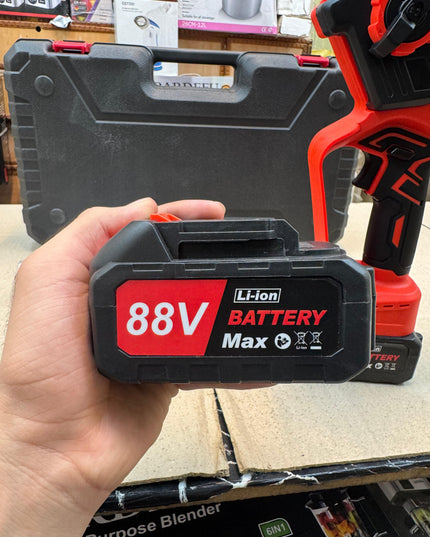 Rechargeable 88v digital chainsaw