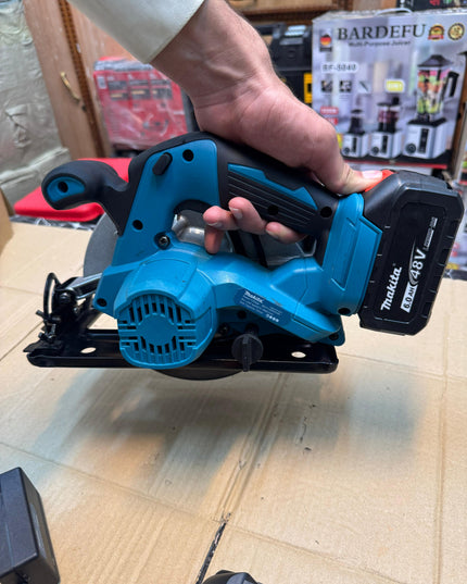 MAKITA 48v 7 inch  cordless circular saw