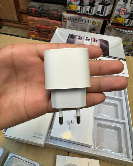 Ultimate 6-in-1 iPhone 16 Series Gift Box – MagSafe Power Bank, AirPods Pro 2 & More