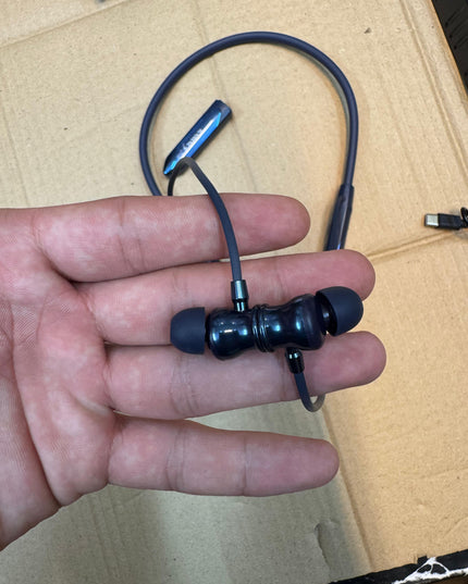 KAMAL KNB 02 Wireless Sports Neckband EARPHONE Extra Battery Compatible with Android/iOS