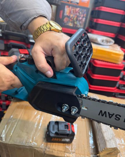 Amazon lot Rechargeable 298v 12inch chainsaw with double battery