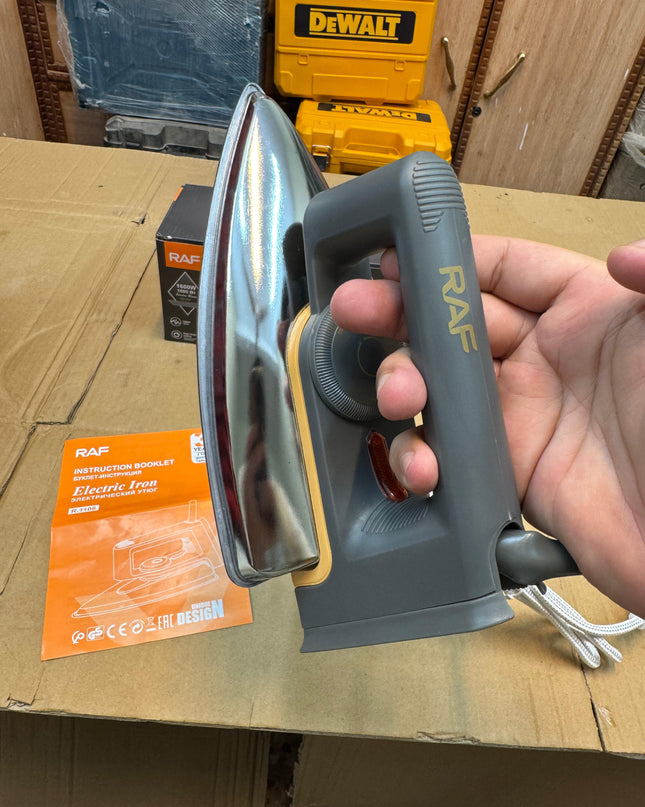 Russia RAF light weight dry iron