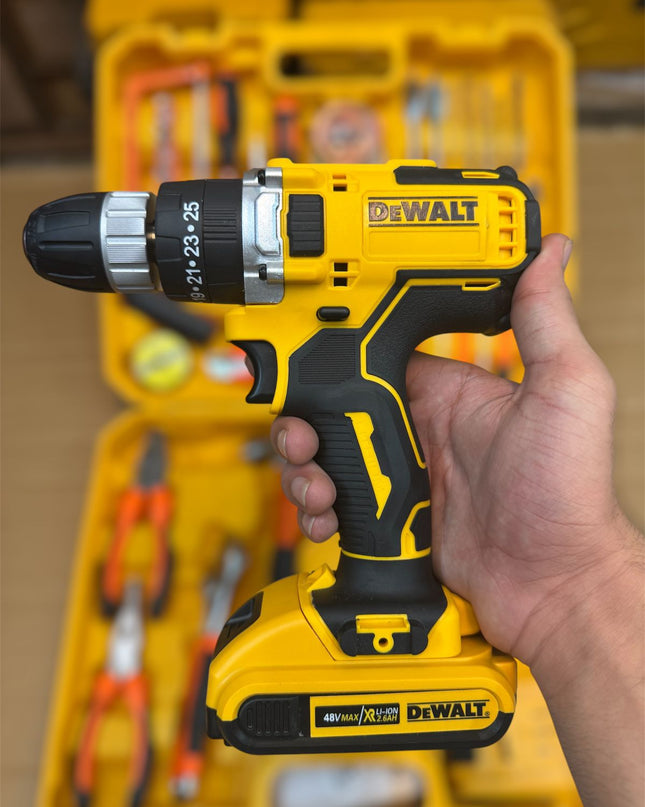 Dewalt 117 pcs 48v drill machine set