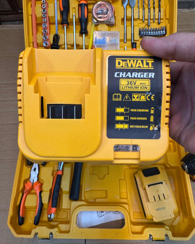 Dewalt 117 pcs 48v drill machine set