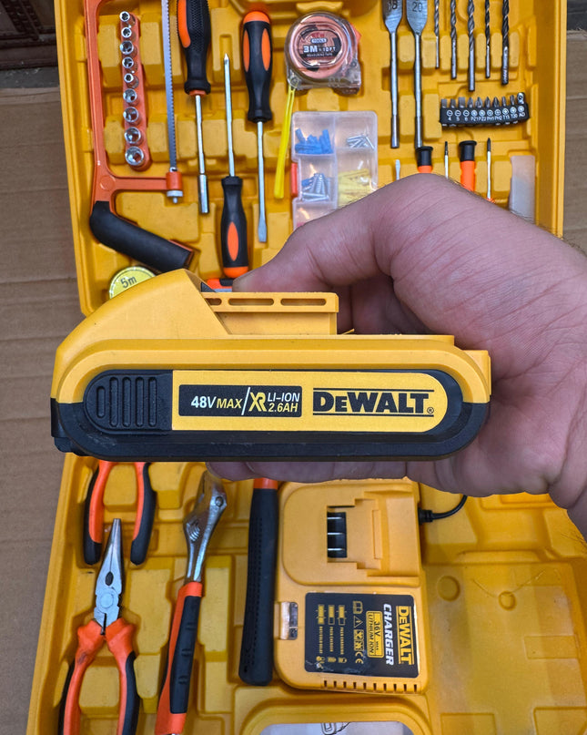Dewalt 117 pcs 48v drill machine set
