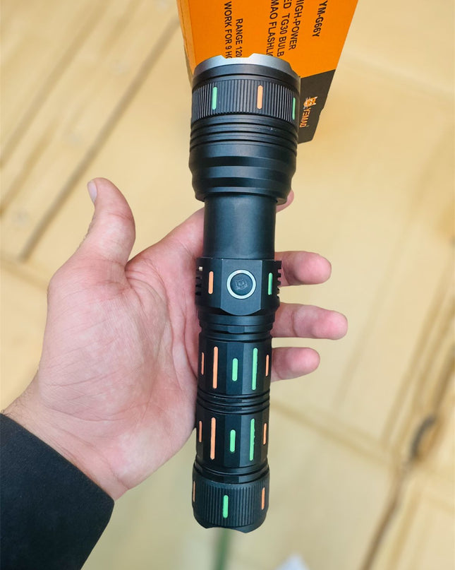 YAMAO 1200M  range torch & flash light