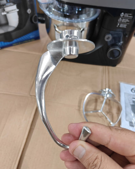 Oster 4L stand mixer 750W
