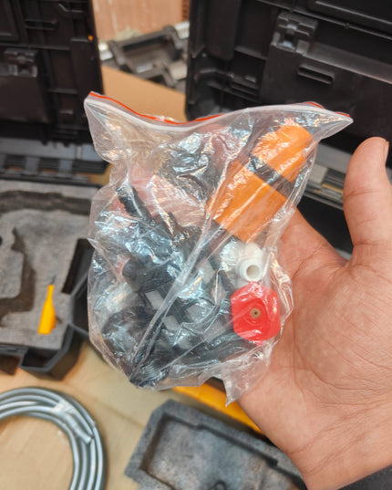 Dewalt 7 in 1 drill machine set