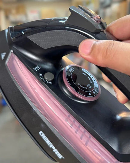 Geepas Ceramic Steam Iron || Original Product + 2-Year Local Warranty