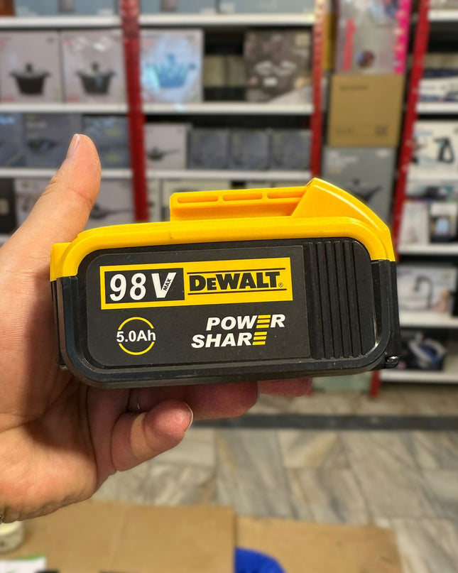 DeWalt Rechargeable Pressure Washer ( car & solar washer )
