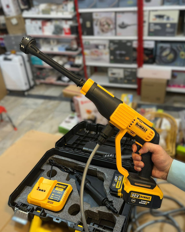 DeWalt Rechargeable Pressure Washer ( car & solar washer )
