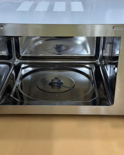 Geepas 30L Microwave Oven 2706