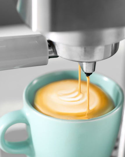 GEEPAS 1450W Espresso & cappuccino Coffee Machine-1415