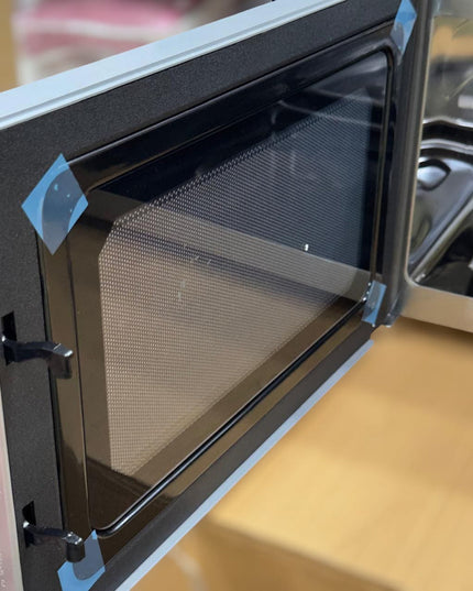 Geepas 30L Microwave Oven 2706