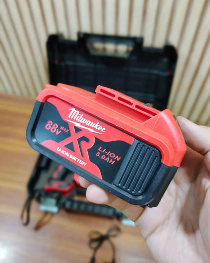 Original Milwaukee 3 in 1 drill machine set